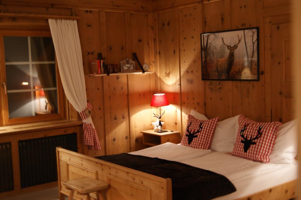 Hotel Arturo Celerina/Schlarigna Kültér fotó